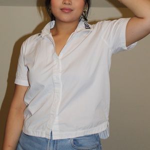 “NEVER” “MIND” cropped button up